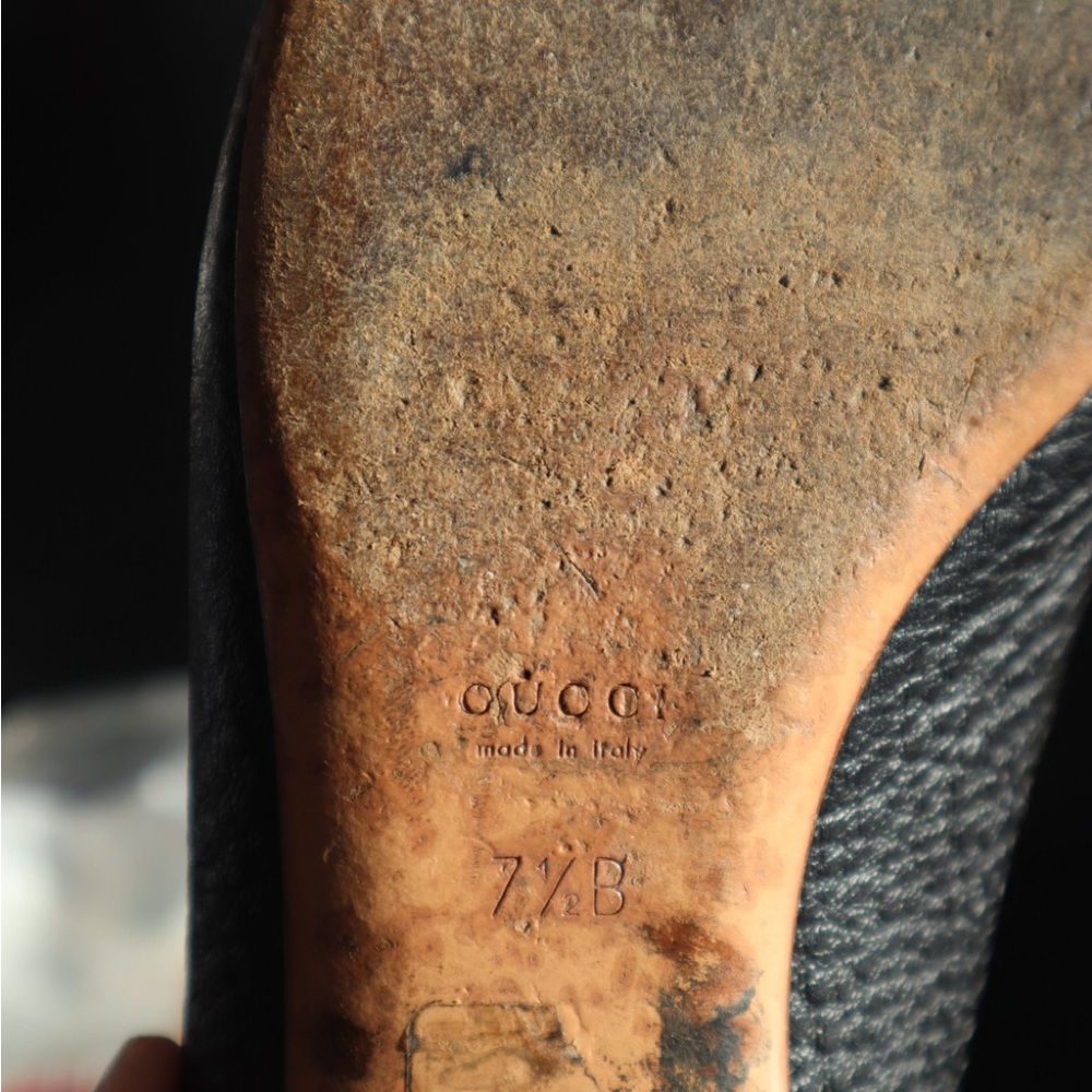 Vintage Gucci Black Leather Loafers - Picture 5 of 5
